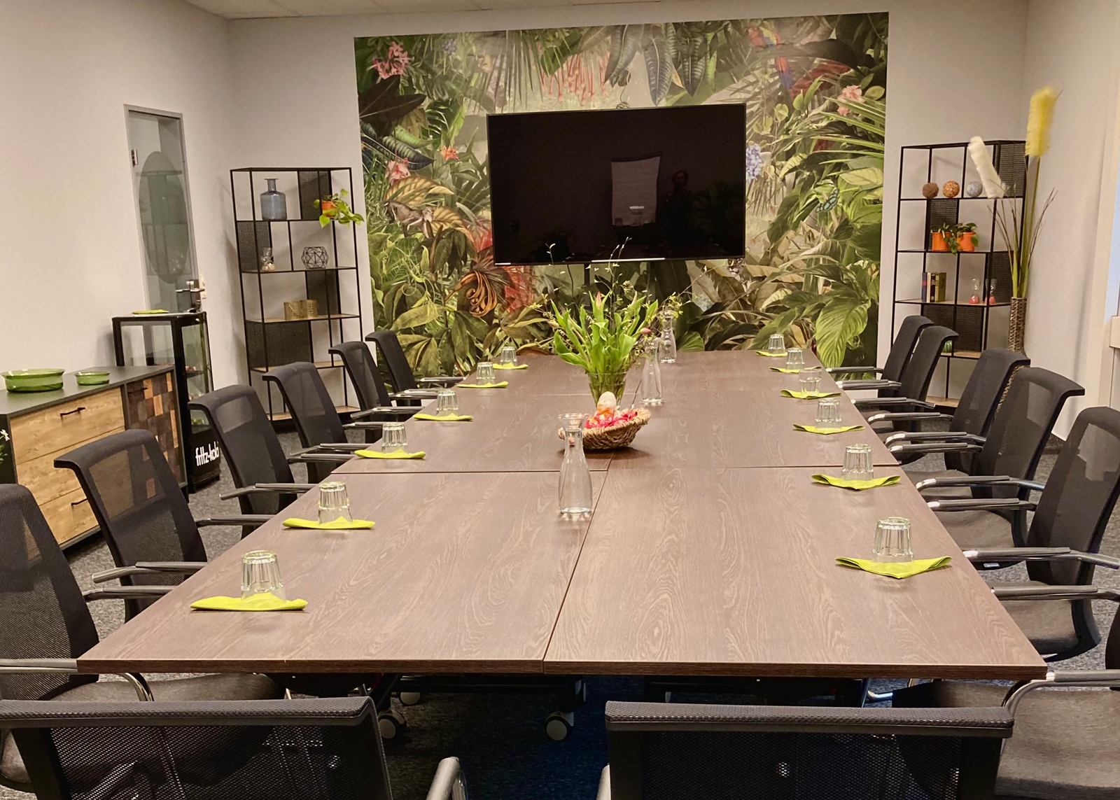 OFFICE.ONE Hamburg, Standort Alster, Konferenzraum Helsinki